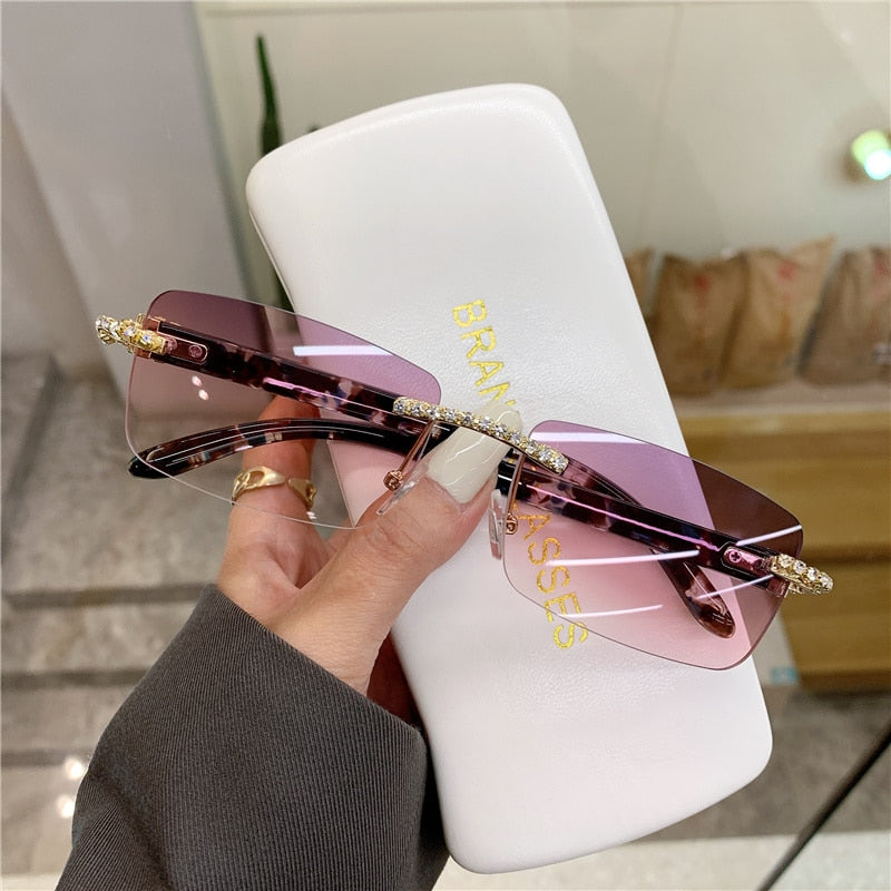 Lunettes cloutées de luxe pour femme - Protection UV400